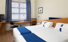 Holiday Inn Express Ciudad De Las Ciencias By Ihg